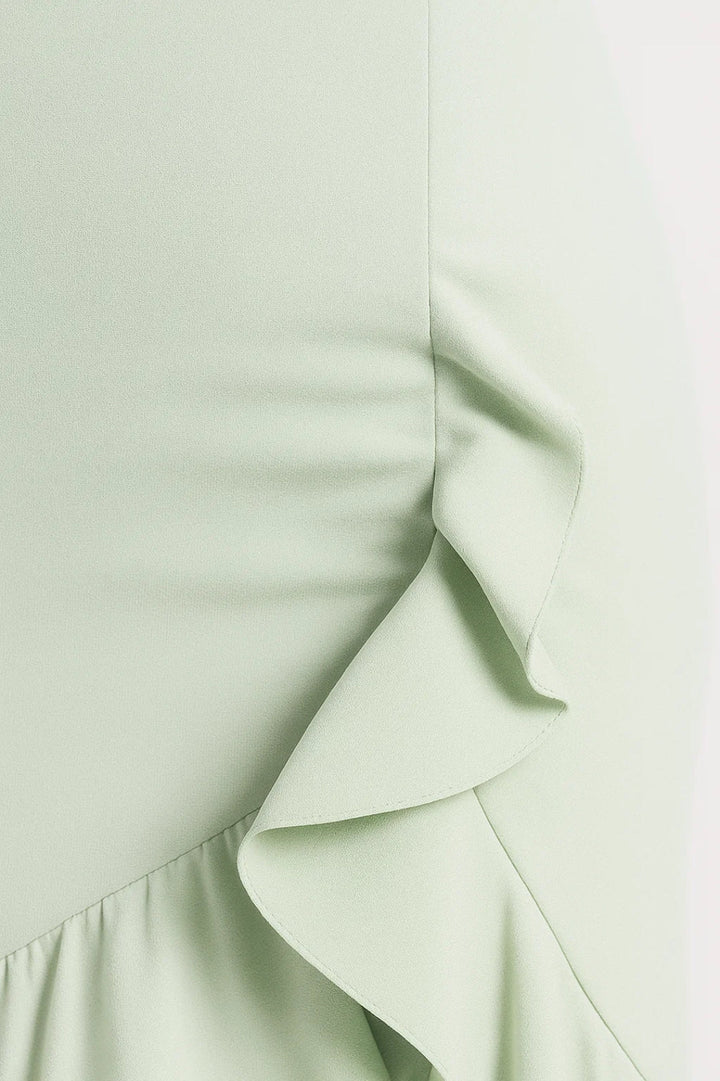 Lange strapless jurk met volant | Elegante asymmetrische split