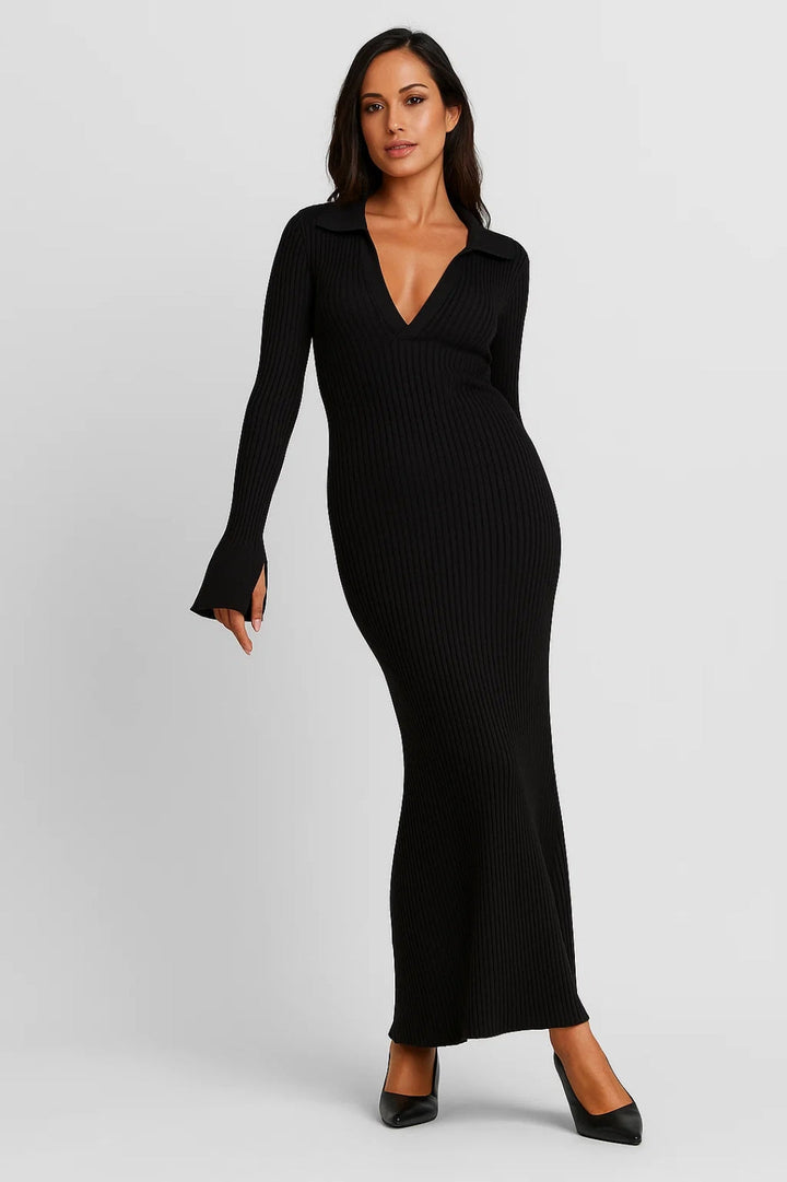 Lange ribgebreide jurk | Diepe V-hals | Uitlopende lange mouwen