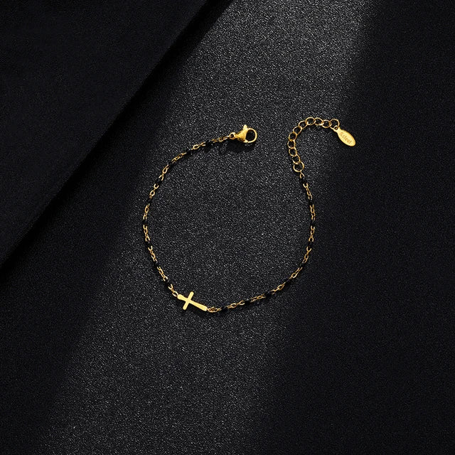Jytte - Goudkleurige Kruis Armband