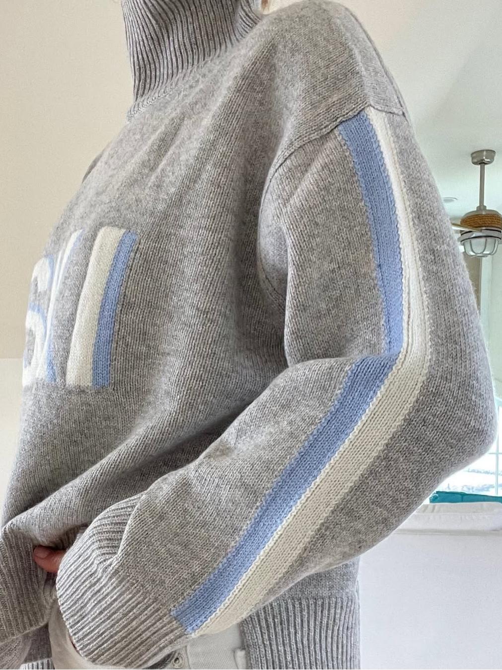 Ilirae - Retro Knit Coltrui met Vintage Flair