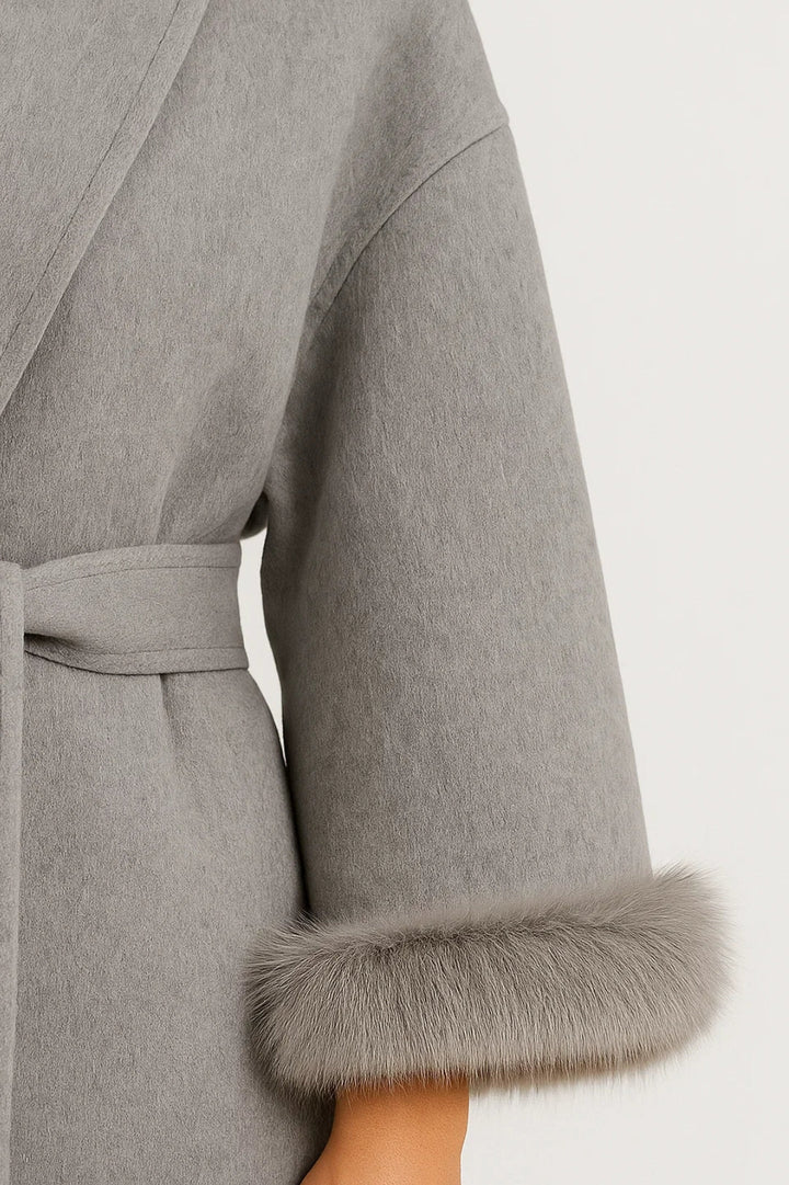 Stijlvolle Jassen Collectie | Damesjas met Ceintuur en Brede Kraag | Lichtgewicht en Ademend