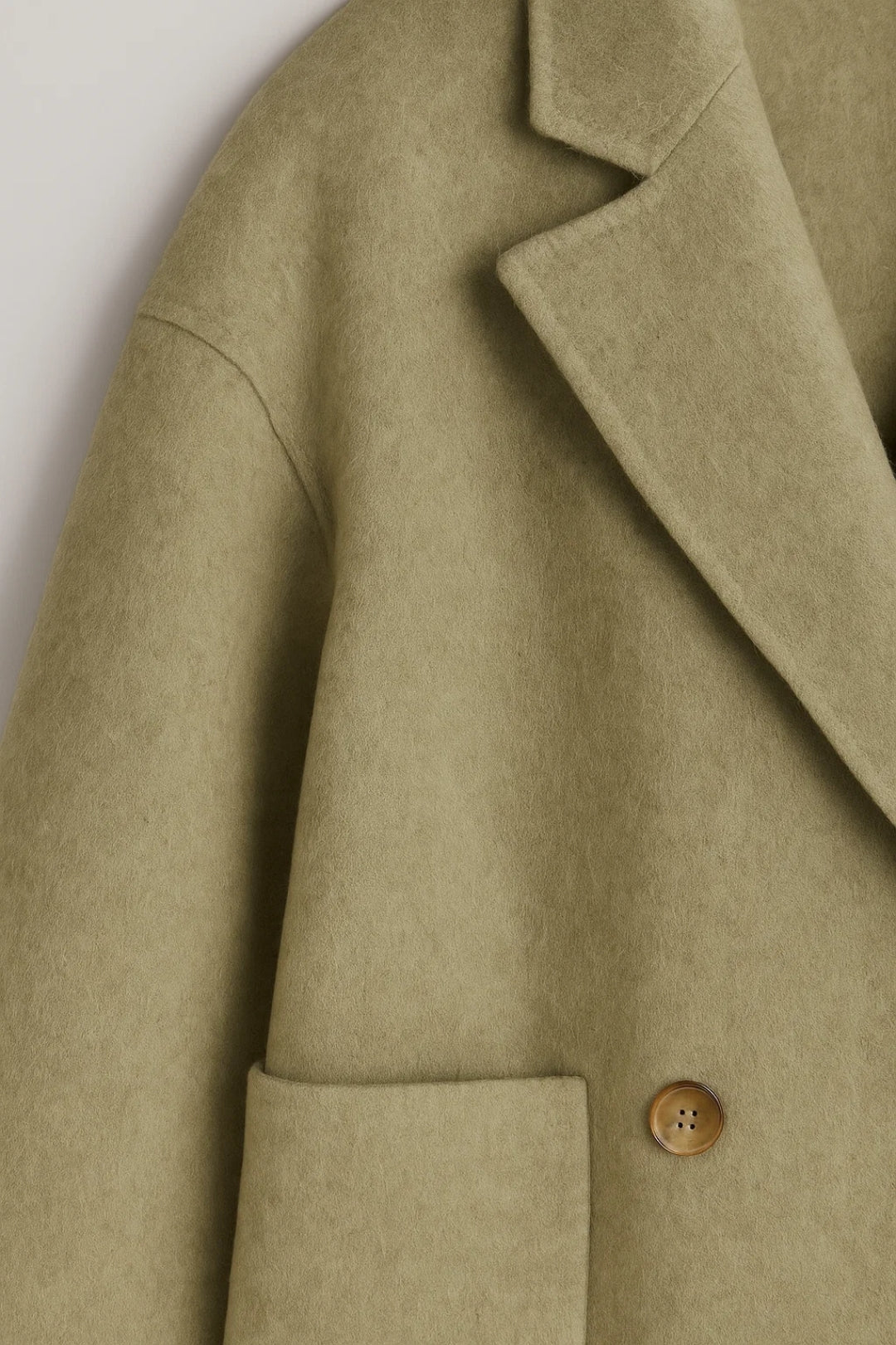 Winterjassen Collectie | Damesjas met Dubbele Rij Knoopsluiting | Lichtgewicht en Ademend